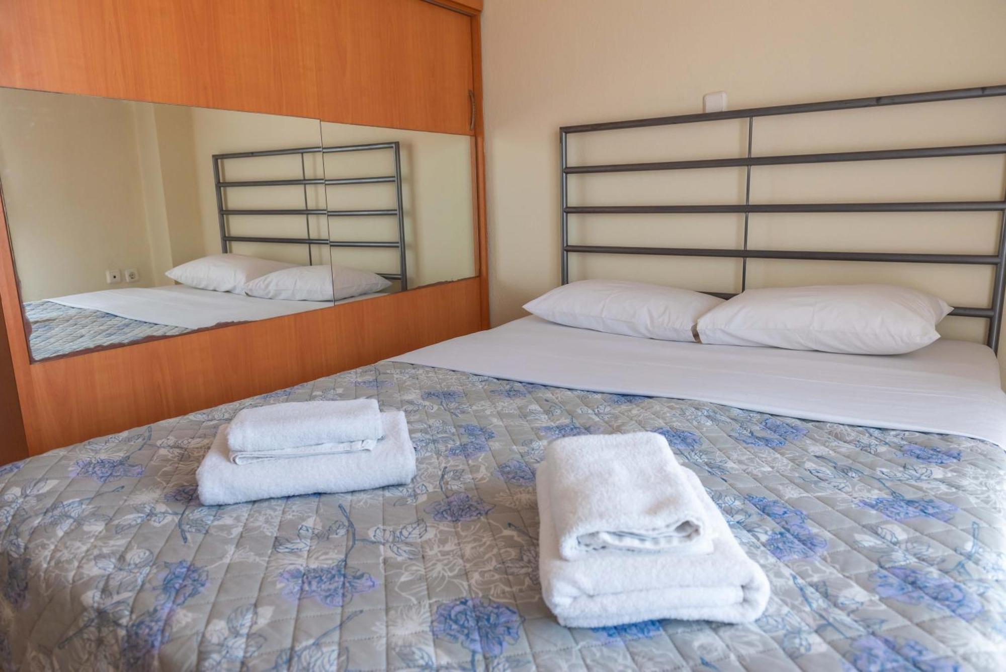 Ferienwohnung Infinity Stars Sea View Nea Kallikrateia Exterior foto